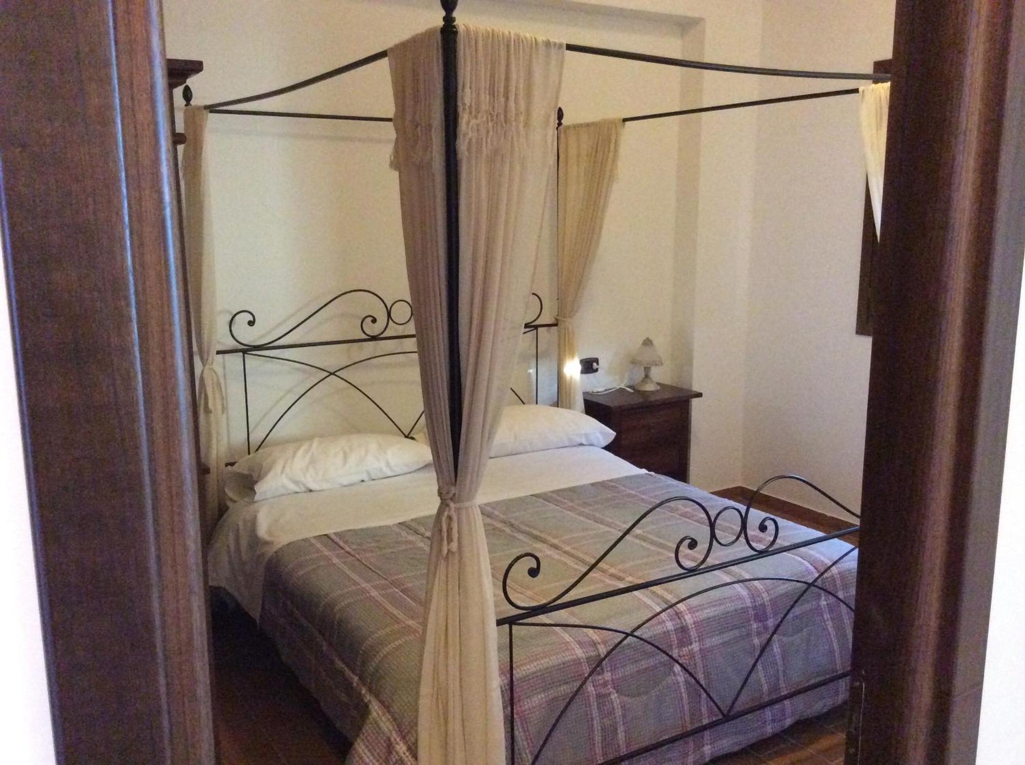 Hotel Il Feudo Dei Pierleoni Celano Quarto foto